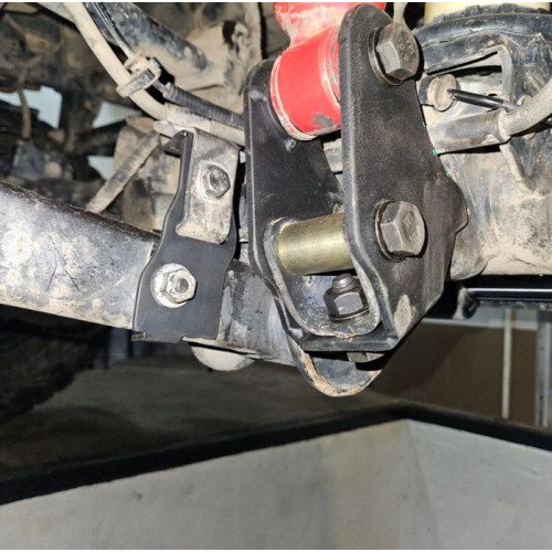 Кронштены переноса тормозных шлангов на JEEP Wrangler JL под лифт 2-4" 