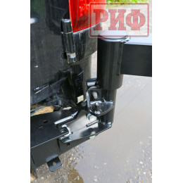 Калитка РИФ с фаркопом в штатный задний бампер Toyota Land Cruiser 105