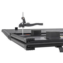 Крышка кузова РИФ для Toyota Tundra 2022+, трёхсекционная, алюминиевая, черная (5,8 ft)