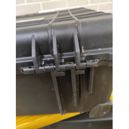 Кейс защитный ударопрочный РИФ 560х455х265 мм на колесах с телескопической ручкой IP55 (уценка)