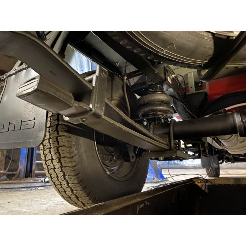 Пневмоподвеска РИФ для УАЗ Профи на задний односкатный мост для стандардной подвески