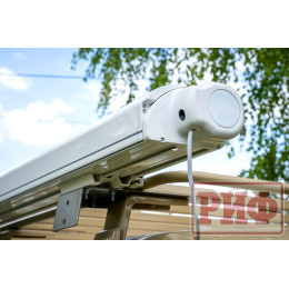 Маркиза автомобильная РИФ 2,5х2,0 м кассетная с электроприводом, корпус белый